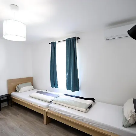 Best Apartman Lelle Balatonlelle Exterior photo