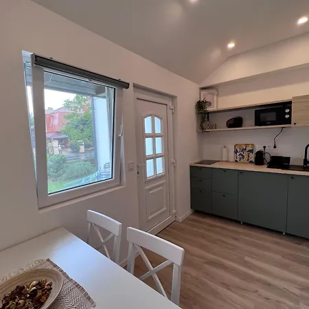 Best Apartman Lelle Balatonlelle Exterior photo