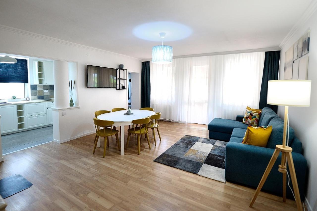 Lelle Apartment