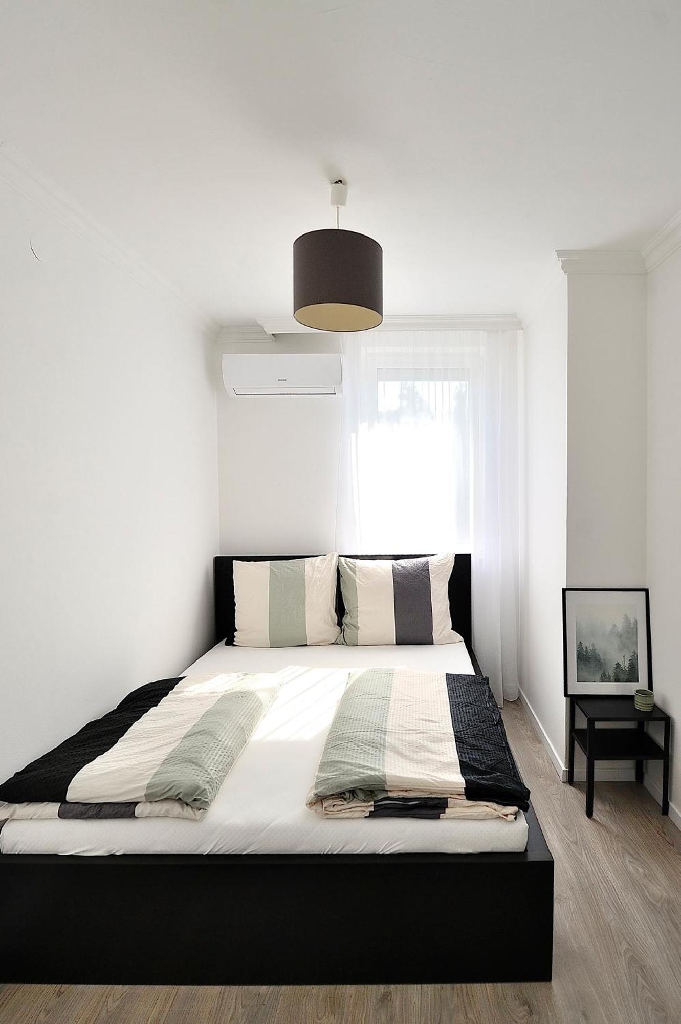 Lelle Apartment *
